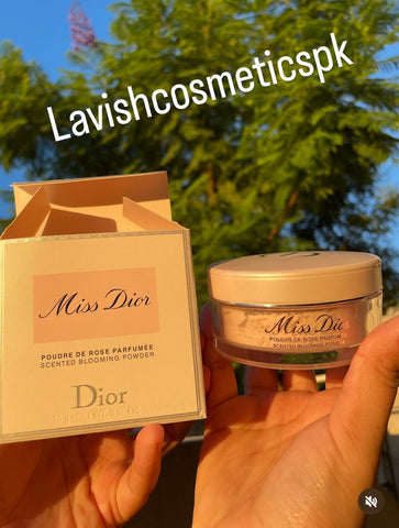 MISS DIOR SCENTED BLOOMING POWDER