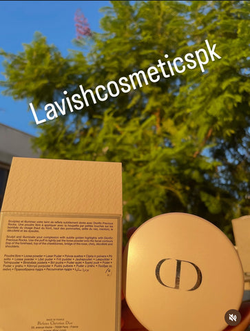 MISS DIOR SCENTED BLOOMING POWDER