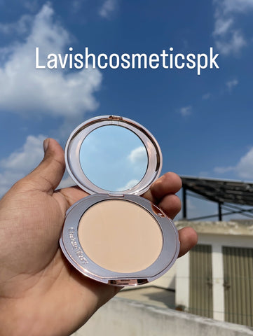 CHARLOTTE TILBURY AIRBRUSH FLAWLESS FINISH SETTING POWDER